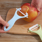 LMETJMA Ceramic Peeler KC0113 Vegetable & Fruit Kitchen Peeler