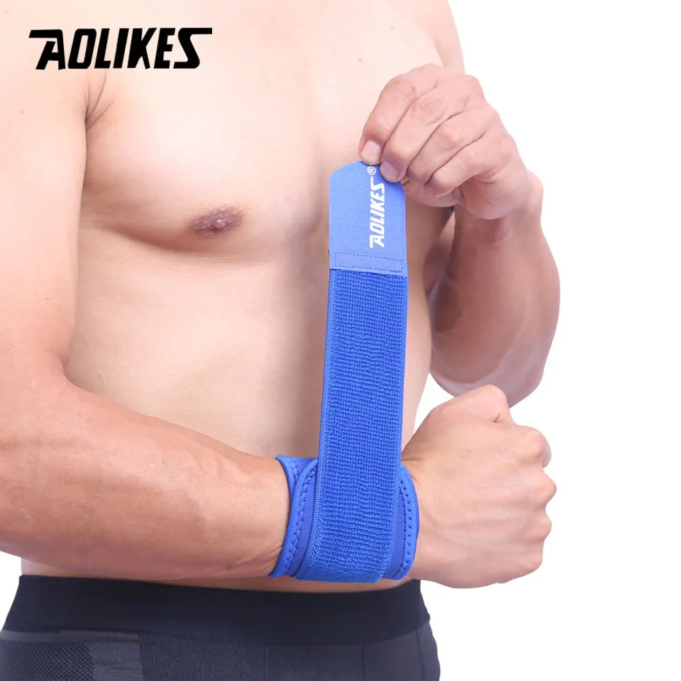 Adjustable Wrist Support Brace Men Women Gym Weightlifting Sport