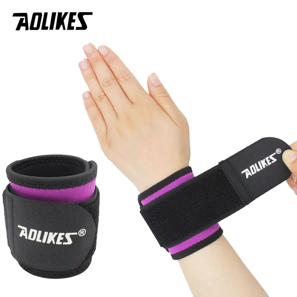 Adjustable Wrist Support Brace Men Women Gym Weightlifting Sport