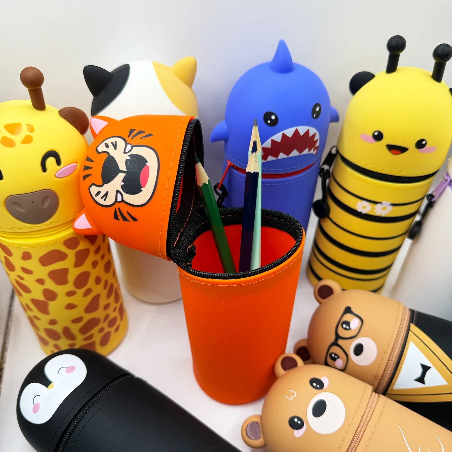 Cute Animal Silicone Pencil Case 2-in-1 Zipper Pen Pouch Main image
