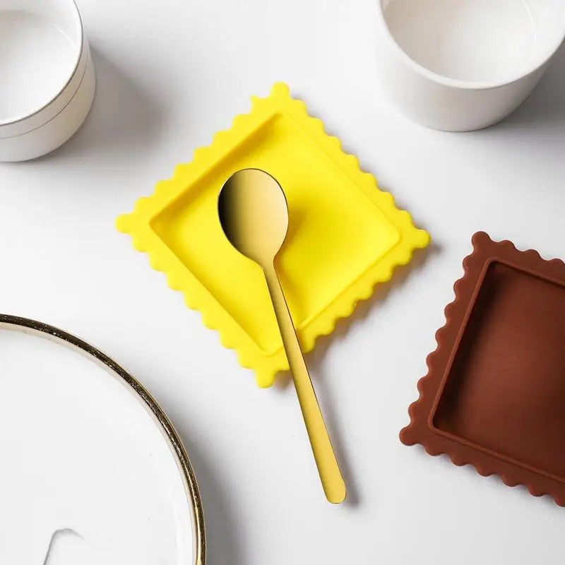 Cartoon Biscuit Spoon Rest Heat-Resistant Holder