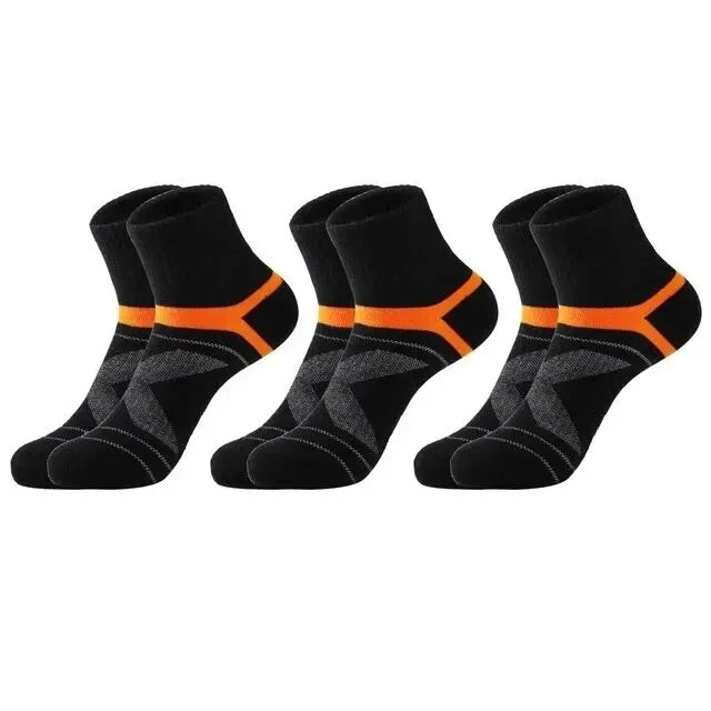 Men's Hiking Basketball Socks 3 Pairs Breathable Sweat Absorbent