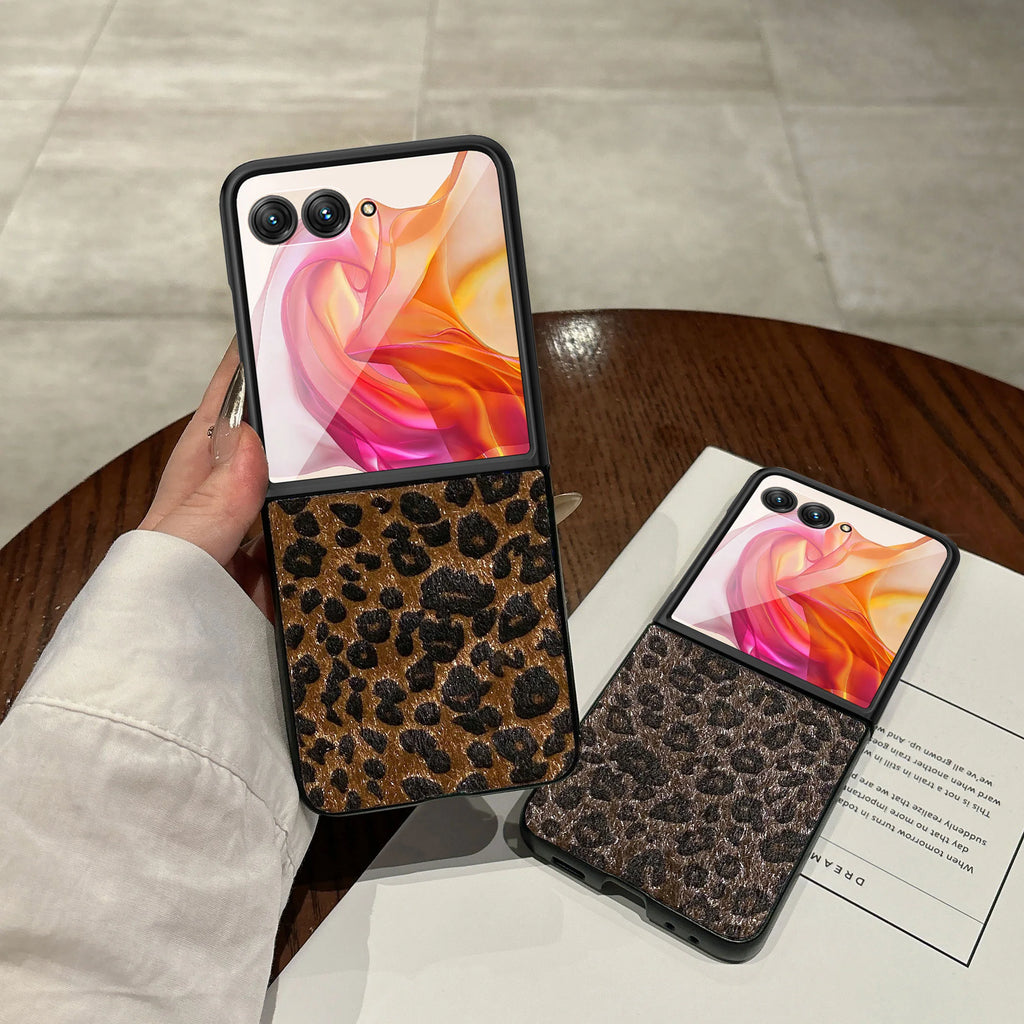Retro Leopard Print Plush Case for Motorola Razr 70 60 50 40 Ultra