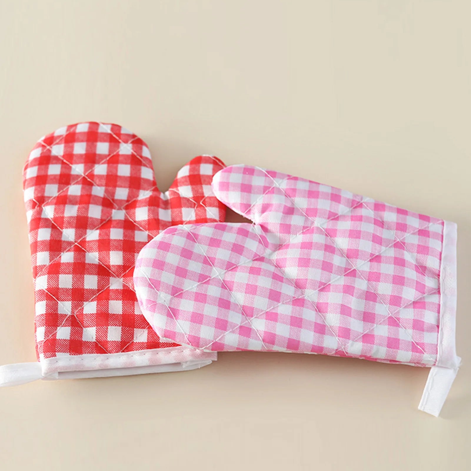 Kids Oven Mitts – Non-Slip Heat Resistant Baking Gloves Secondary image