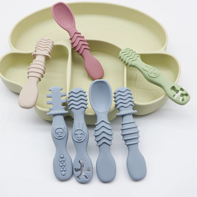 4PCS Silicone Baby Food Spoon Set for 6+ Months Feeding