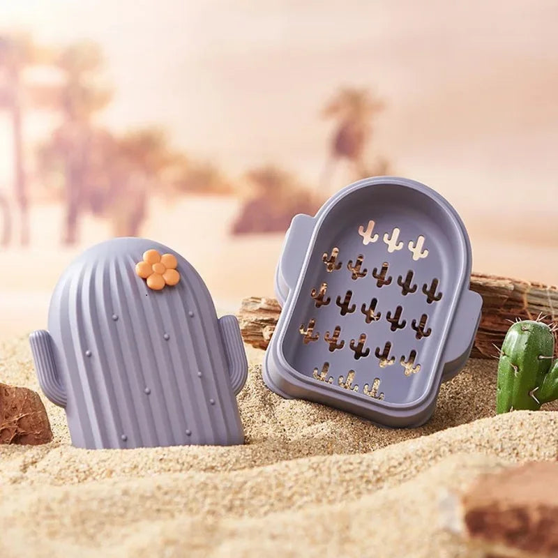 Cartoon Soap Box – Waterproof Travel Portable Soap Holder with Drain Design