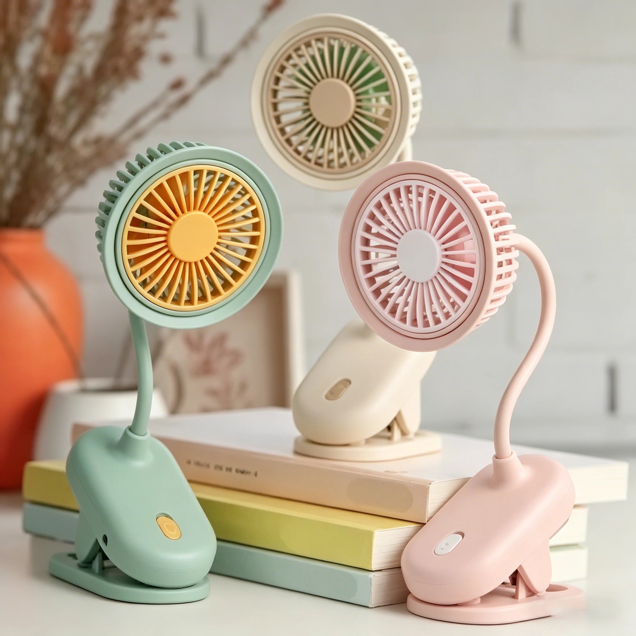 USB Rechargeable Clip-On Fan UK 360° Adjustable Mini Fan