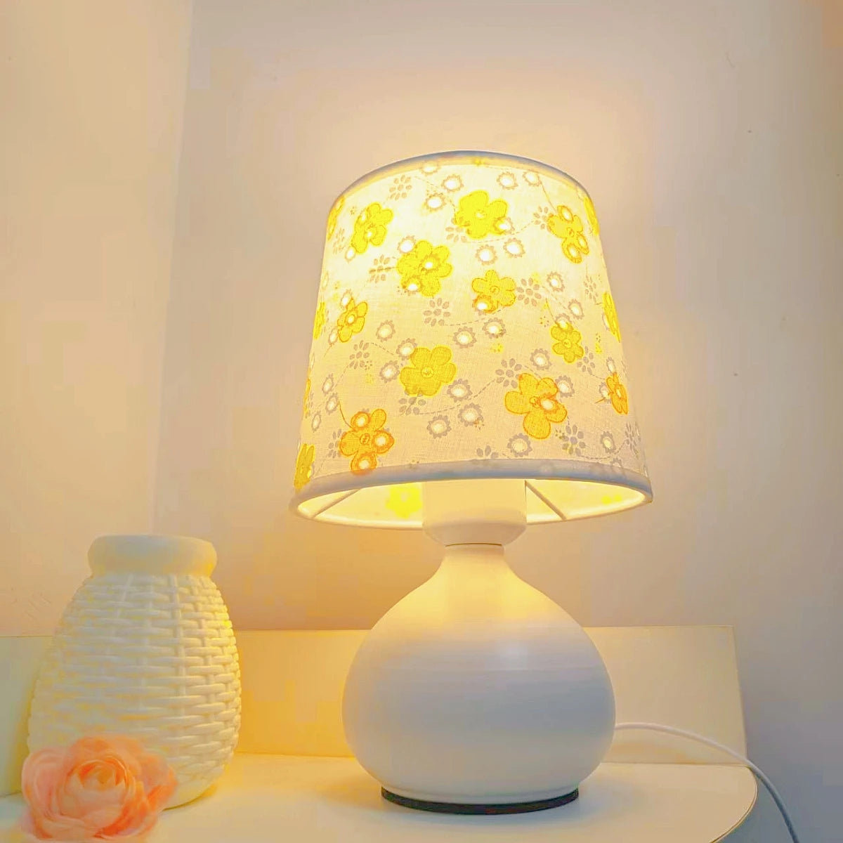 Vintage LED Fabric Desk Lamp for Bedroom & Home Décor Secondary image