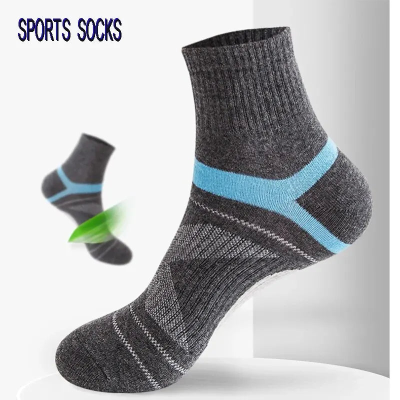 Men's Hiking Basketball Socks 3 Pairs Breathable Sweat Absorbent