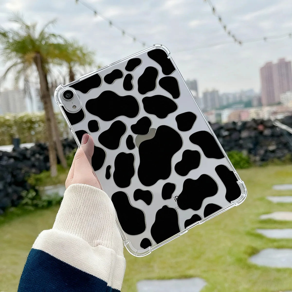 Clear Cow Print iPad Case A16 10th 11 Air 13 Pro 12.9 Mini 4 5 6