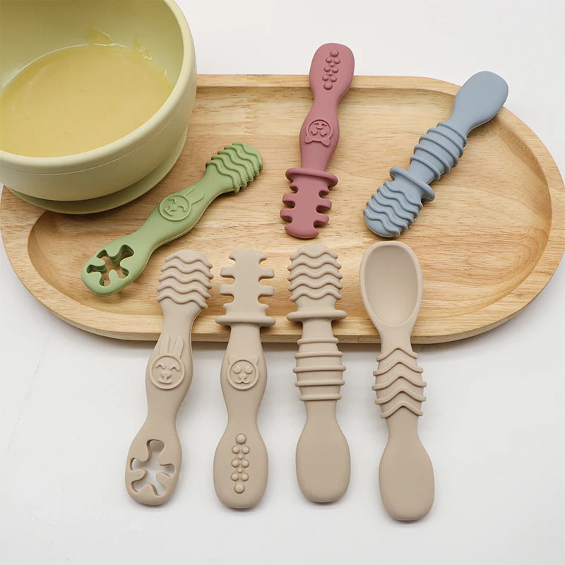 4PCS Silicone Baby Food Spoon Set for 6+ Months Feeding
