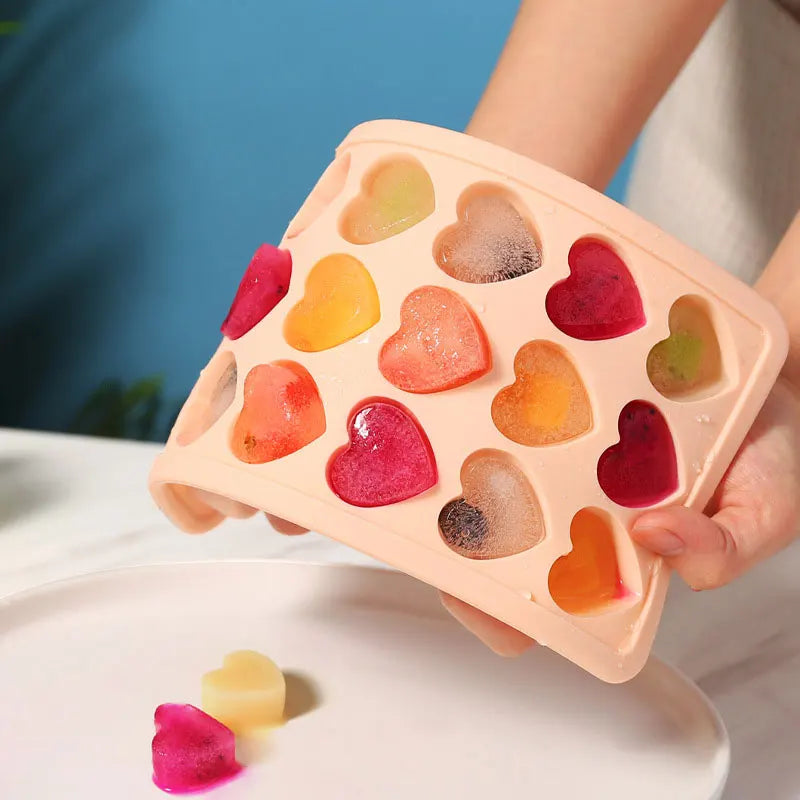 Heart Ice Cube Tray UK Silicone Heart Mold With Lid For Drinks & Candy Main image