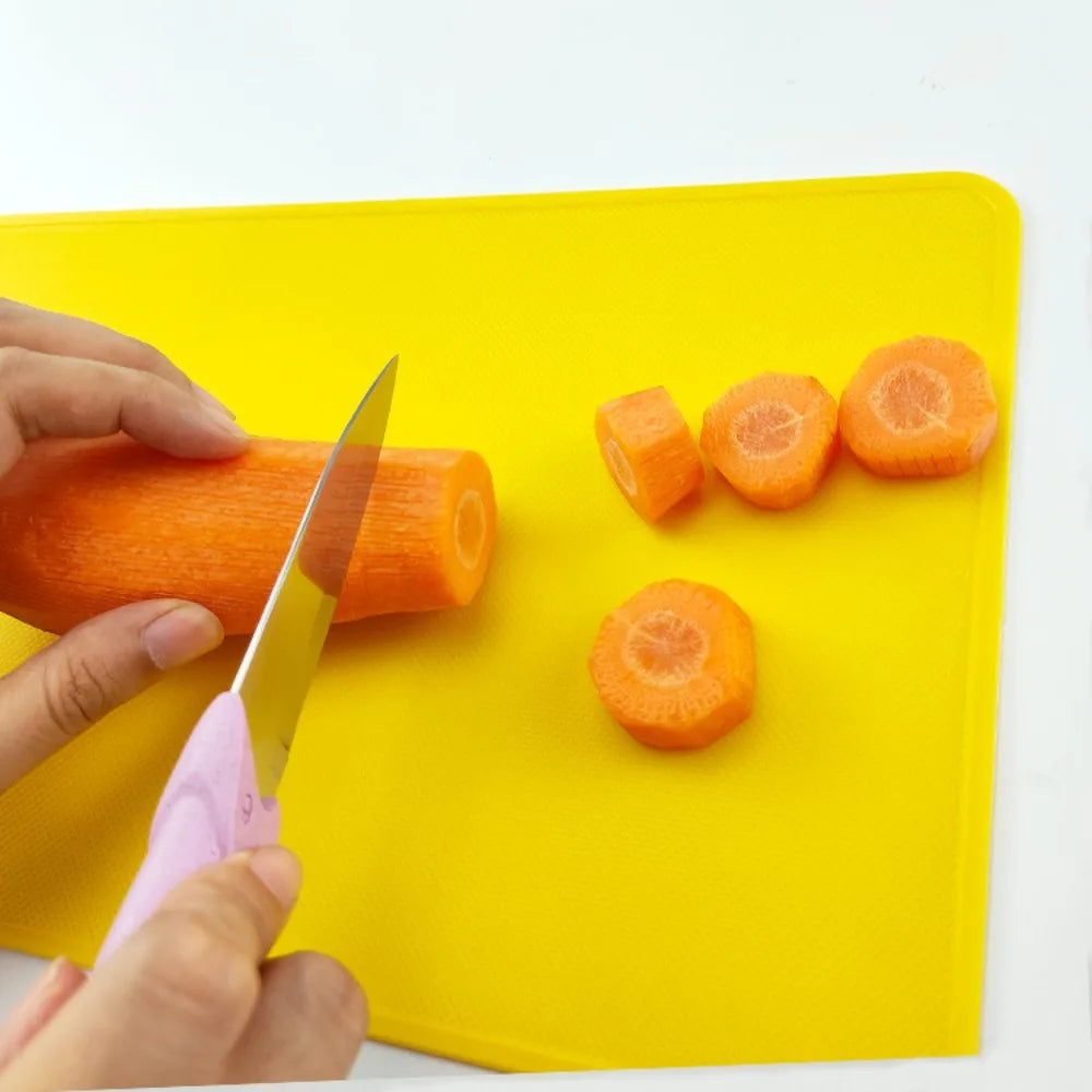 Color Plastic Cutting Board Non-Slip Chopping Board