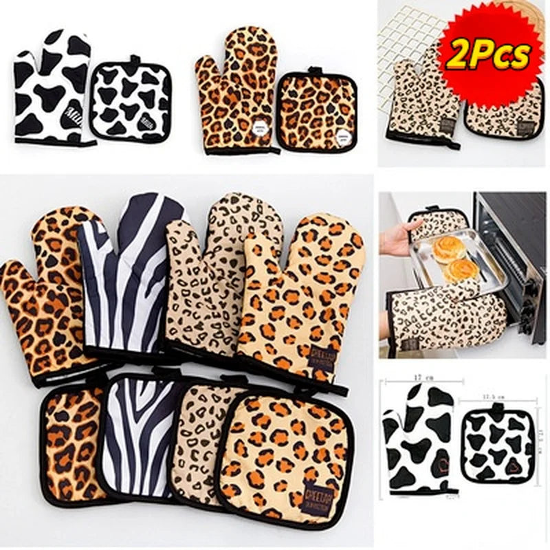 2PCS Leopard Print Oven Mitt & Pot Holder Set – Heat Resistant Kitchen Gloves