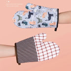 Heat Resistant Oven Mitts – Non-Slip Microwave & Baking Gloves