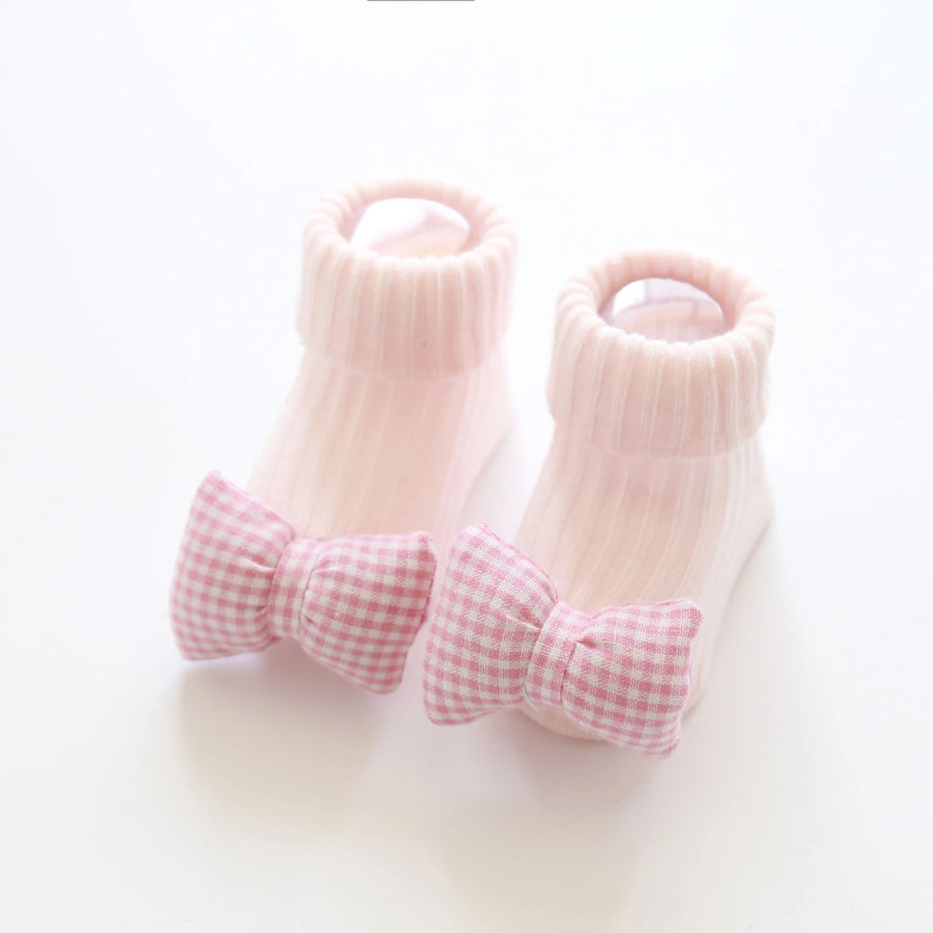 Baby Anti-Slip Socks UK – Cute Bow & Lion Toddler Slippers
