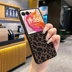 Retro Leopard Print Plush Case for Motorola Razr 70 60 50 40 Ultra