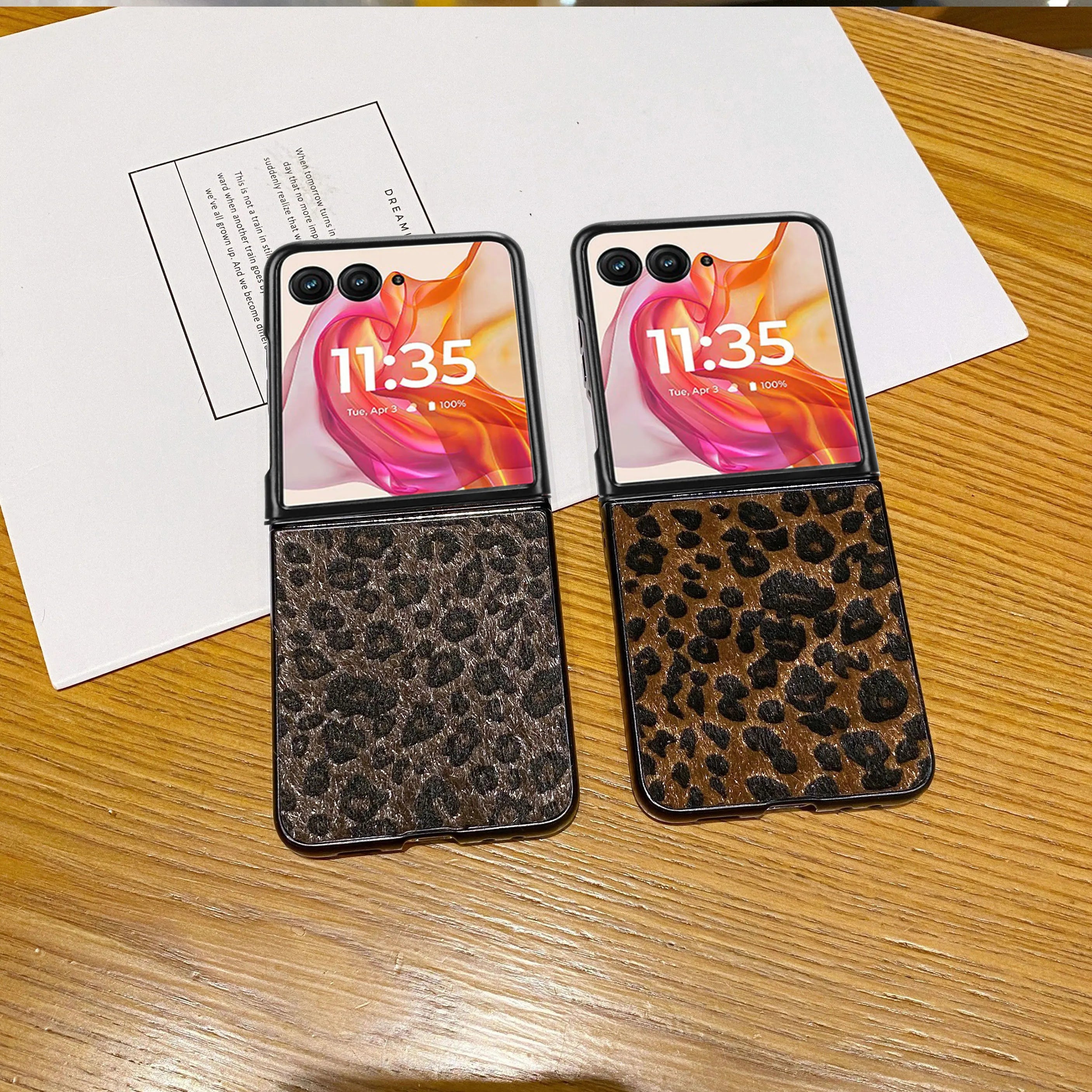 Retro Leopard Print Plush Case for Motorola Razr 70 60 50 40 Ultra