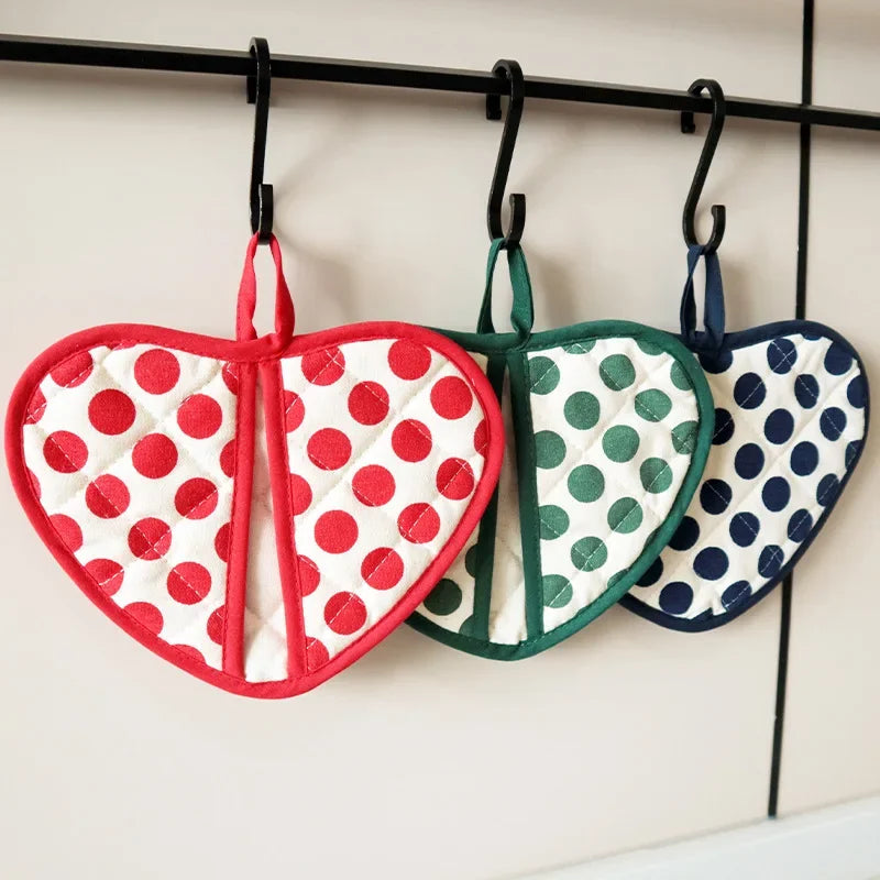Heart-Shaped Heat Resistant Pot Clip – Anti-Scald Kitchen Hand Grip