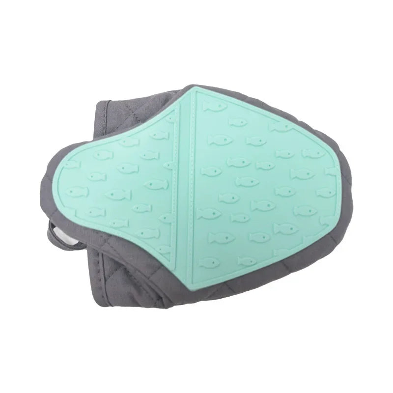Fish-Shaped Silicone Oven Mitt – Heat Resistant Anti-Scald Kitchen Glove