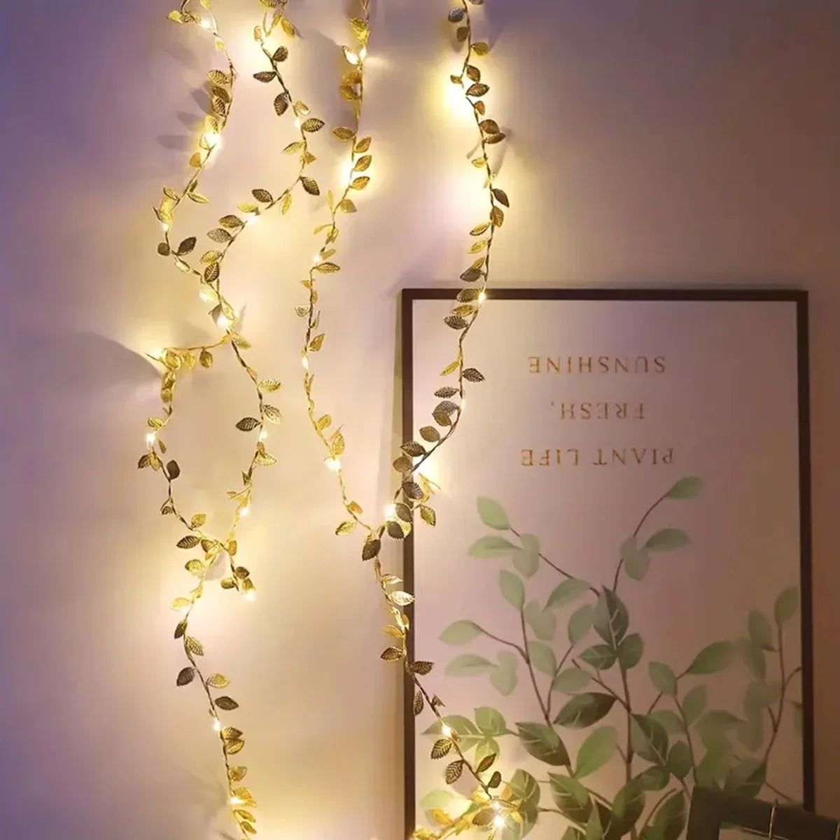 Golden Leaves Fairy Lights 20 LED Copper Wire String