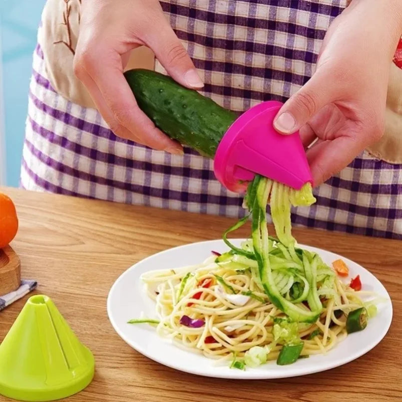 Kitchen Rotating Spiral Peeler – Manual Vegetable & Fruit Slicer Grater Tool