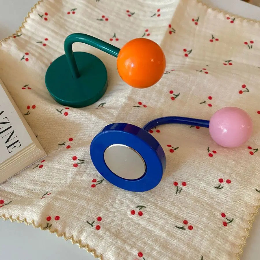 Magnetic Hook No Drill Storage Solution
