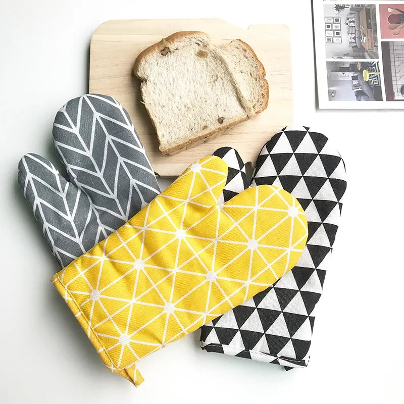 2PCS Heat-Resistant Oven Gloves – Anti-Scald Kitchen Baking Mitts Main image
