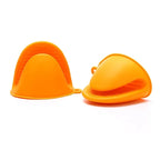 2PCS Silicone Pinch Grip Oven Mitts – Mini Heat Resistant Pot Holders