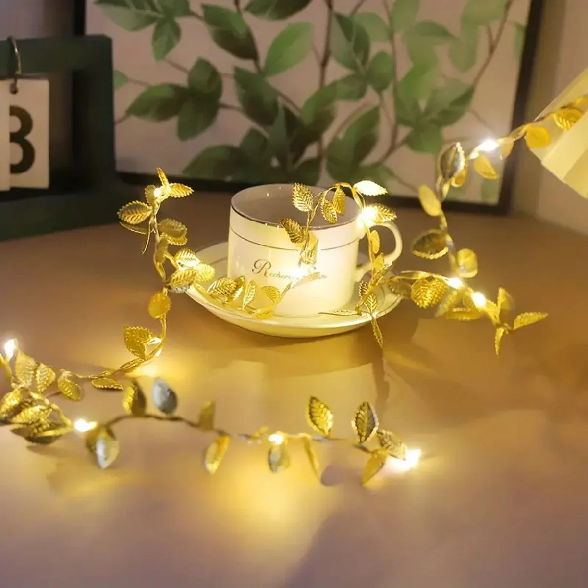 Golden Leaves Fairy Lights 20 LED Copper Wire String