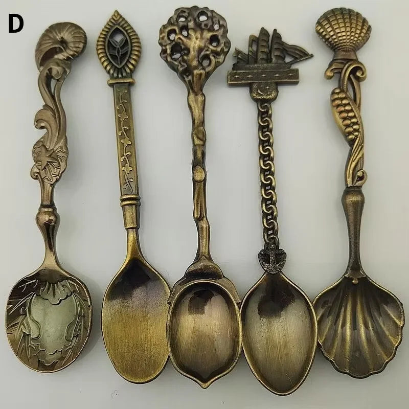 5Pcs Retro Coffee Spoon Set – Stainless Steel Vintage Dessert Spoons Gift